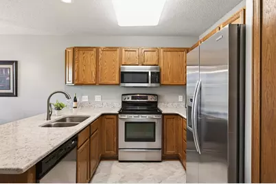 7664 Ojibway Park Draw, Woodbury, MN 55125 - Photo 17