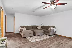 7910 Baylor St, Wyoming, MN 55092 - Photo 29