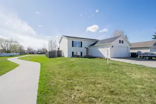 5535 18th St S, Fargo, ND 58104 - Photo 37