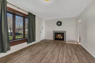 1212 14th Ave SE, Saint Cloud, MN 56304 - Photo 3