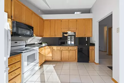 801 Southcross Drive E, Burnsville, MN 55306 - Photo 9