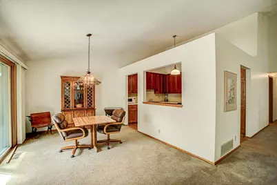 9222 Decatur Avenue S, Bloomington, MN 55438 - Photo 7