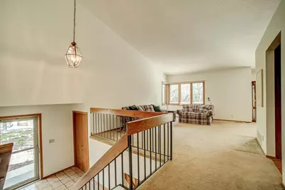 9222 Decatur Avenue S, Bloomington, MN 55438 - Photo 3