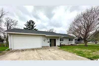 227 2nd Avenue N, Emmons, MN 56029 - Photo 3