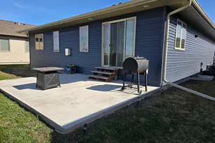 1882 18th Ave N, Wahpeton,  58075 - Photo 7