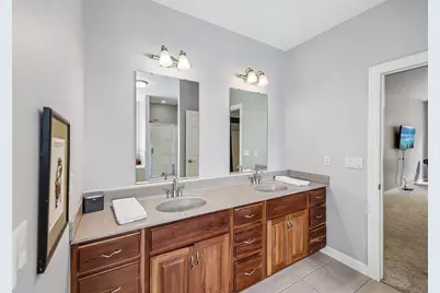 1712 Cedar Crest Road NW, Rochester, MN 55901 - Photo 19