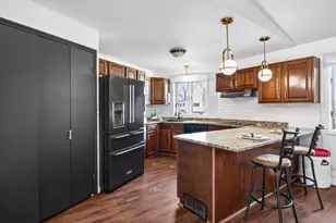 6109 27th St N, Oakdale, MN 55128 - Photo 5