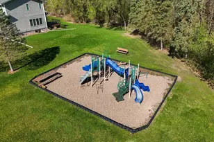 60 Deer Hills Ct, North Oaks, MN 55127 - Photo 39