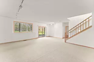 8914 Hilloway Rd, Eden Prairie, MN 55347 - Photo 33