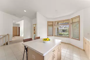 8914 Hilloway Rd, Eden Prairie, MN 55347 - Photo 17