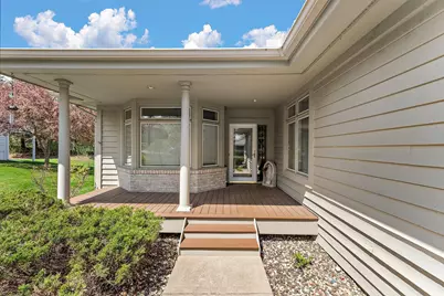 8914 Hilloway Road, Eden Prairie, MN 55347 - Photo 3