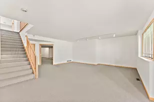 8914 Hilloway Rd, Eden Prairie, MN 55347 - Photo 35