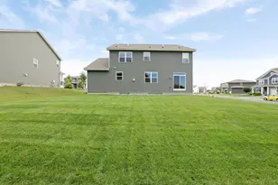 3064 Sunflower Wy NW, Prior Lake, MN 55352 - Photo 27