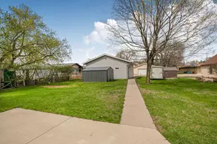 42 1st St SE, Richmond, MN 56368 - Photo 3