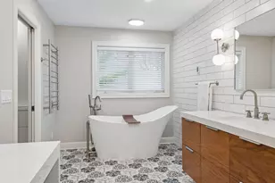 25695 Maple View Ct, Shorewood, MN 55331 - Photo 31