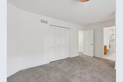25695 Maple View Court, Shorewood, MN 55331 - Photo 33