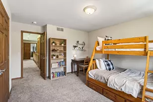 16225 49th Pl N, Plymouth, MN 55446 - Photo 27