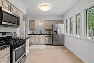 385 - 387 Stryker Ave, West Saint Paul, MN 55107 - Photo 13