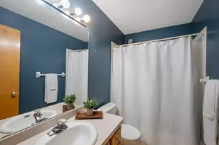 10956 Fox Hollow Circle N, Champlin, MN 55316 - Photo 15