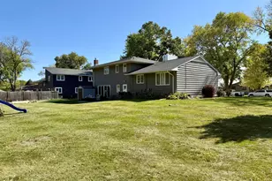 1000 W Birch Ave, Olivia, MN 56277 - Photo 3