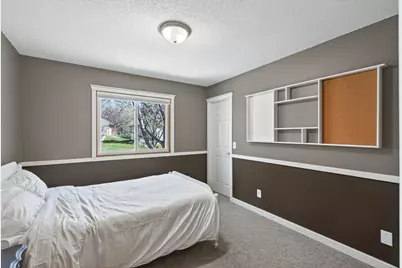 9510 Parkside Trail, Champlin, MN 55316 - Photo 15
