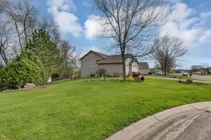 610 Knollwood Ct, Annandale, MN 55302 - Photo 5