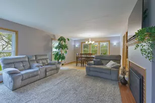 115 Lake Ave E, Winsted, MN 55395 - Photo 5