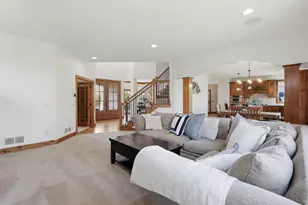 4435 Bluebell Trail S, Medina, MN 55340 - Photo 3