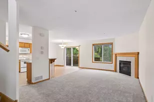 249 Pleasant Ln, Chaska, MN 55318 - Photo 5