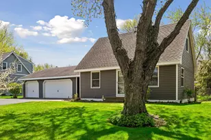 912 Woody Ln NW, Coon Rapids, MN 55448 - Photo 3