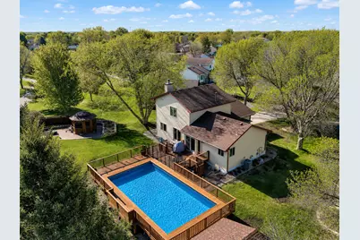 9161 N Kentucky Avenue N, Brooklyn Park, MN 55445 - Photo 17