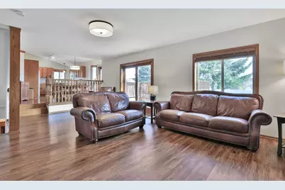 9161 N Kentucky Avenue N, Brooklyn Park, MN 55445 - Photo 35