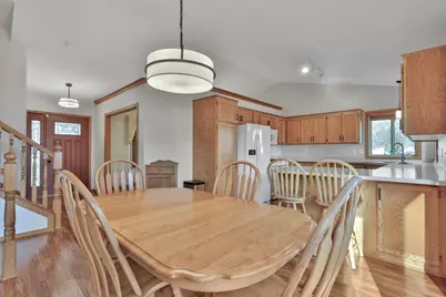 9161 N Kentucky Avenue N, Brooklyn Park, MN 55445 - Photo 31