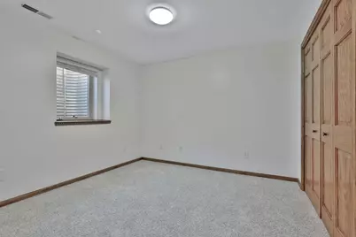 9161 N Kentucky Avenue N, Brooklyn Park, MN 55445 - Photo 59
