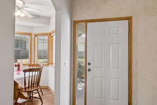 14713 Courtyard Cir, Burnsville, MN 55306 - Photo 5