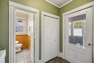 879 Charles Ave, Saint Paul, MN 55104 - Photo 15