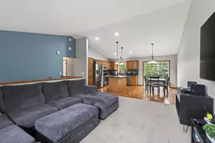 14611 Boxwood Path, Rosemount, MN 55068 - Photo 5