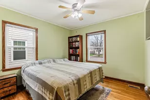 3845 Perry Ave N, Robbinsdale, MN 55422 - Photo 5
