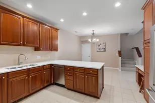 9741 Belmont Ln, Eden Prairie, MN 55347 - Photo 13