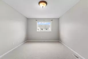 9741 Belmont Ln, Eden Prairie, MN 55347 - Photo 23
