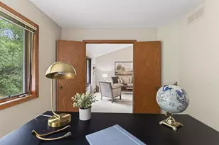 4301 Arrowhead Ct, Minnetonka, MN 55345 - Photo 21