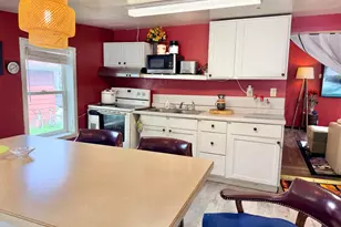 1023 Abbott St, Albert Lea, MN 56007 - Photo 13