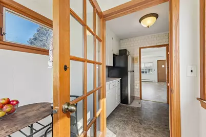 1158 Lawson Avenue E, Saint Paul, MN 55106 - Photo 13