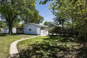 1207 E 54th St, Minneapolis, MN 55417 - Photo 25