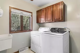 707 Hamline Ave S, Saint Paul, MN 55116 - Photo 25