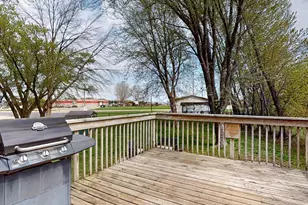 101 9th Ave NE, Dodge Center, MN 55927 - Photo 13