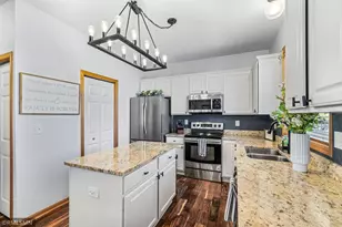 8516 Kirkwood Ln N, Maple Grove, MN 55369 - Photo 15