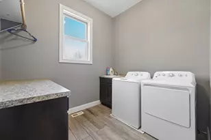 21530 Nightingale St NW, Cedar, MN 55011 - Photo 27