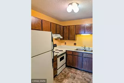 26 10th Street W #803, Saint Paul, MN 55102 - Photo 5