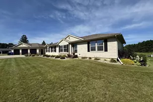 1994 Longview Dr, Detroit Lakes, MN 56501 - Photo 3
